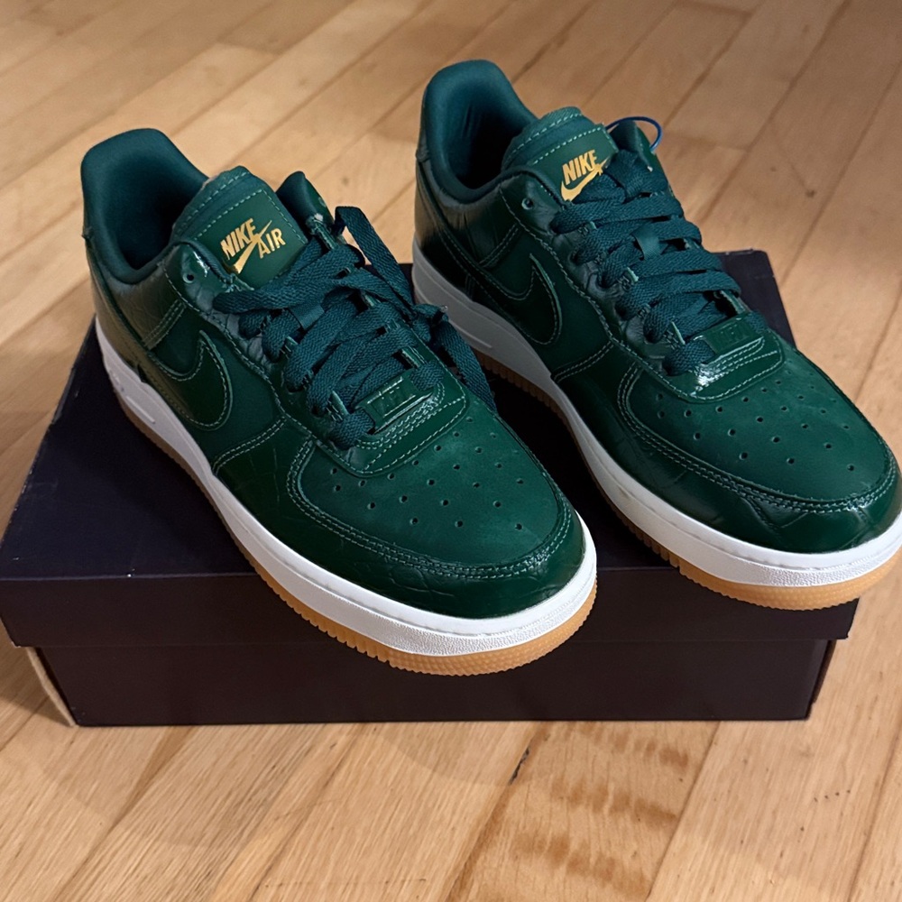 Nike Air Dark Green and Gold Sneakers